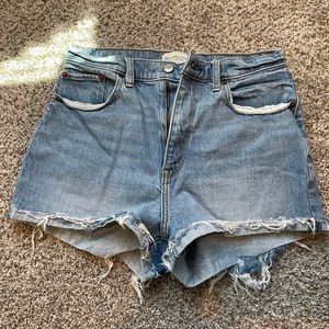 Abercrombie & Fitch High Rise Mom Short